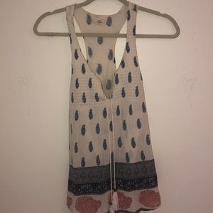 Cute, paisley tank!